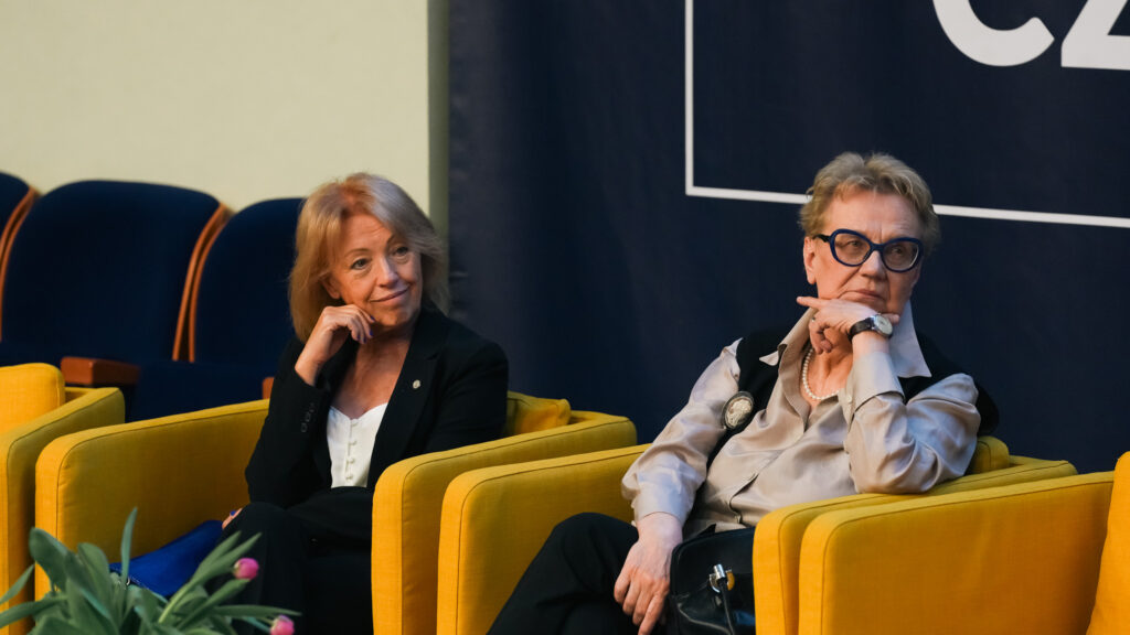 Zdjęcia z konferencji pedagogicznej - Na pograniczu Nauk