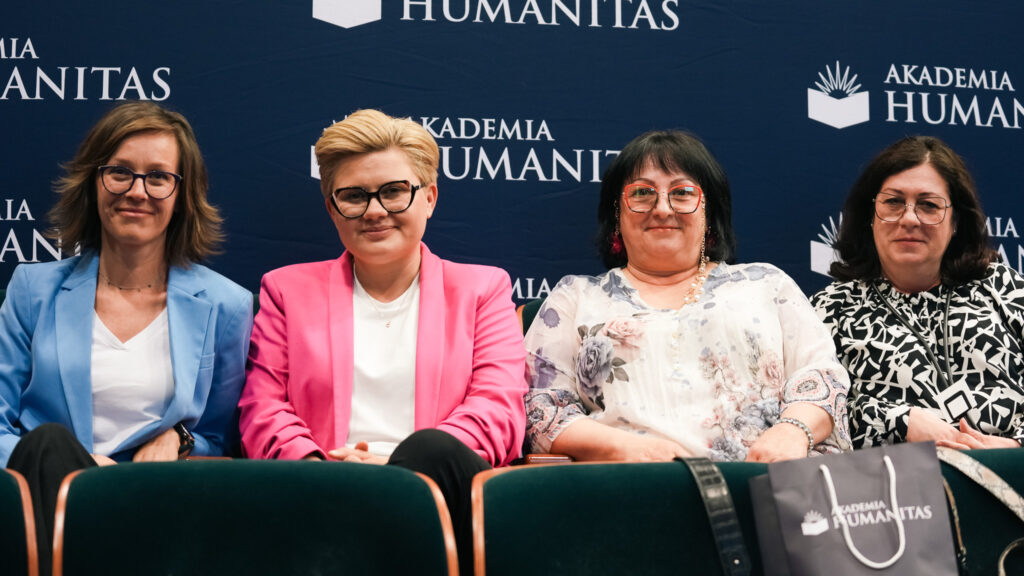 Zdjęcia z konferencji pedagogicznej - Na pograniczu Nauk