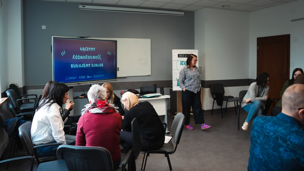 Zdjęcie pracowników AH podczas warsztatów INTERLAB